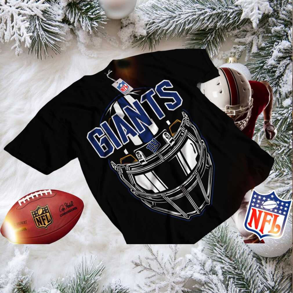 New York Giants T shirt with Helmet Graphic New York Giants T shirt with Helmet Graphic