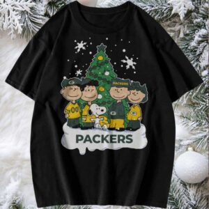 Green Bay Packers Christmas T shirt featuring Peanuts characters