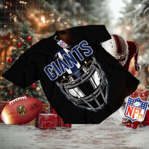 New York Giants T shirt with Helmet Graphic