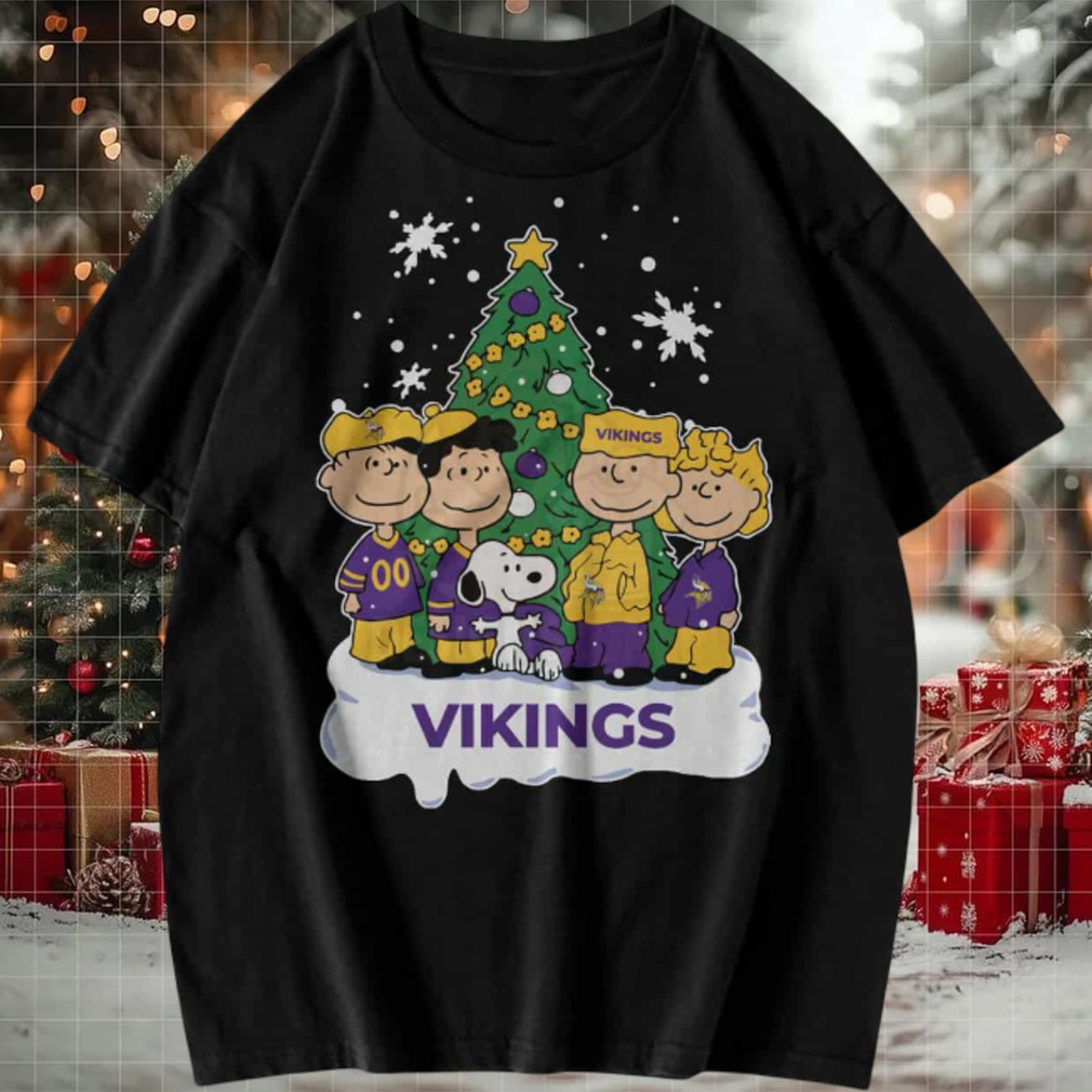 Snoopy The Peanuts Minnesota Vikings Christmas T Shirt